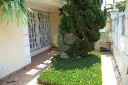 Casa à venda com 4 quartos, sendo 2 suítes, em Jardim Trussardi, São Paulo, SP