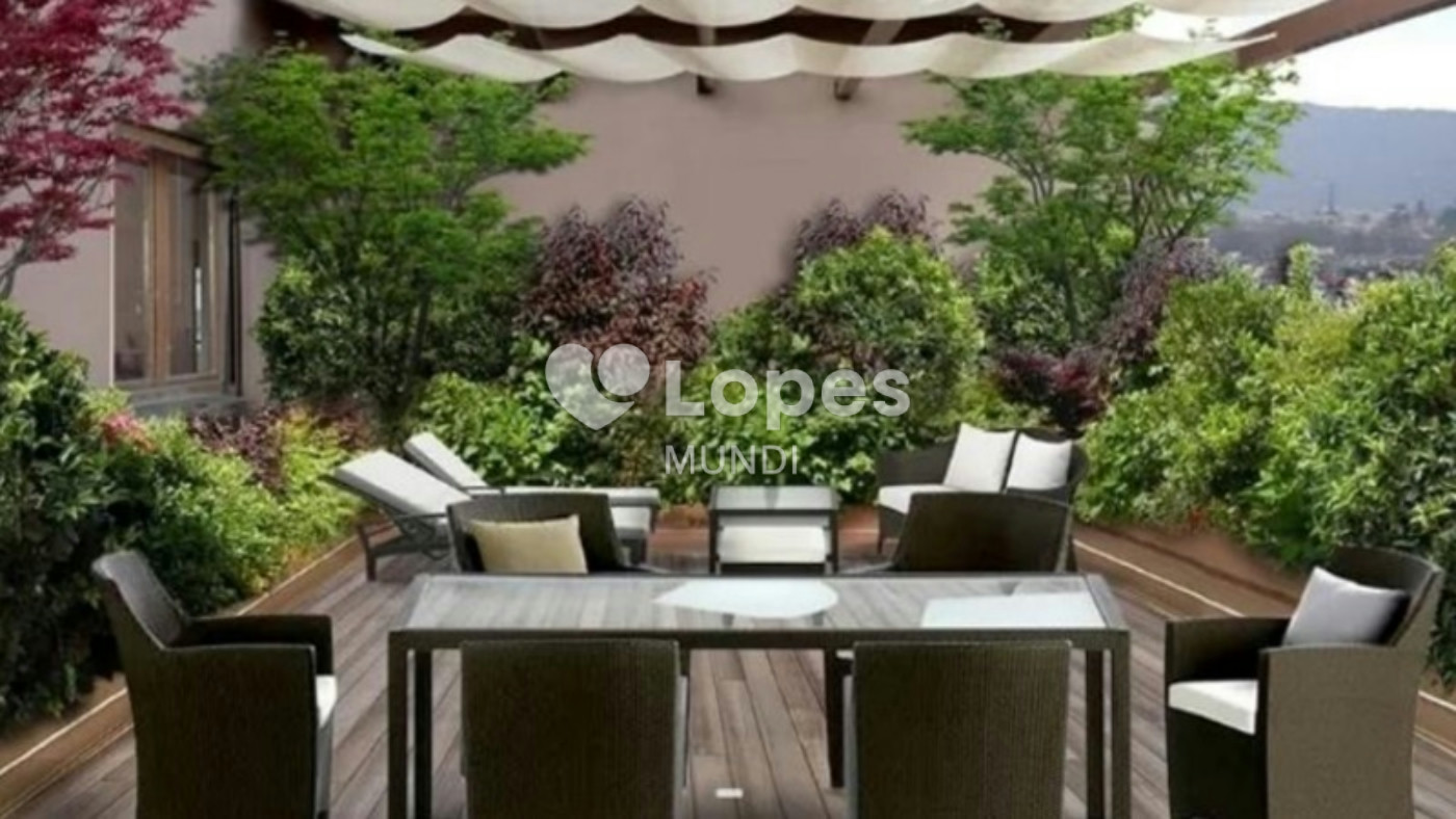 Apartamento com 3 quartos à venda em Desenzano del Garda, Itália – Colli Storici