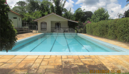 Casa à venda ou para alugar no condomínio Cinco Lagos, Mairiporã - SP