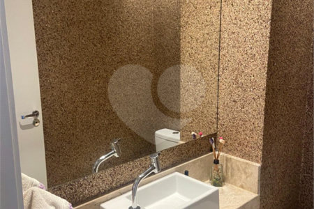 Apartamento à venda com 3 suítes no Centro, Santo André, SP