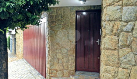 Sobrado à venda com 4 quartos, sendo 3 suítes,  em Jardim Paulistano, Ribeirão Preto, SP