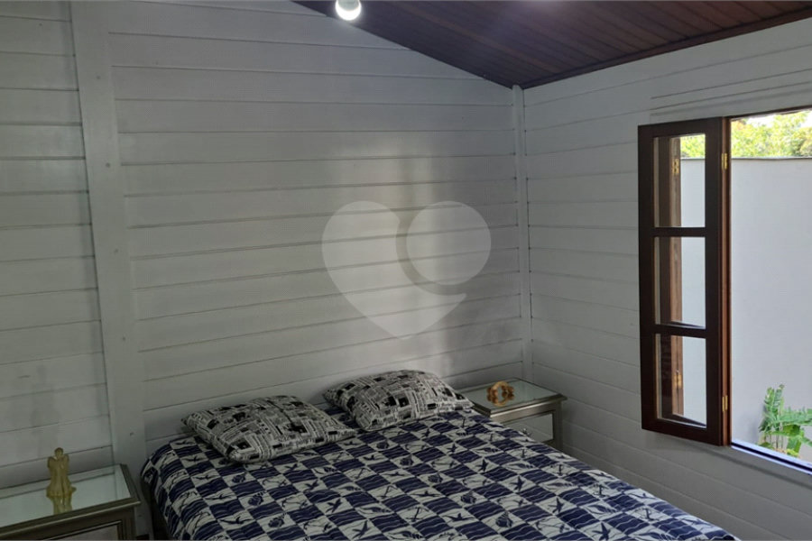 Casa à venda com 3 quartos, sendo 1 suíte, no condomínio Alpes da Cantareira, Mairiporã - SP
