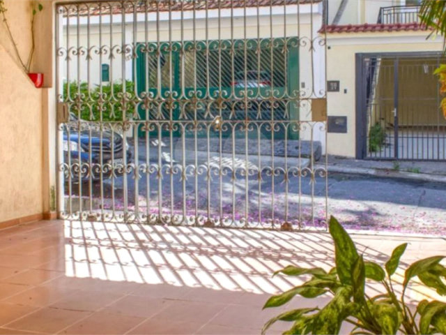 Sobrado à venda com 2 quartos em Santana, São Paulo, SP