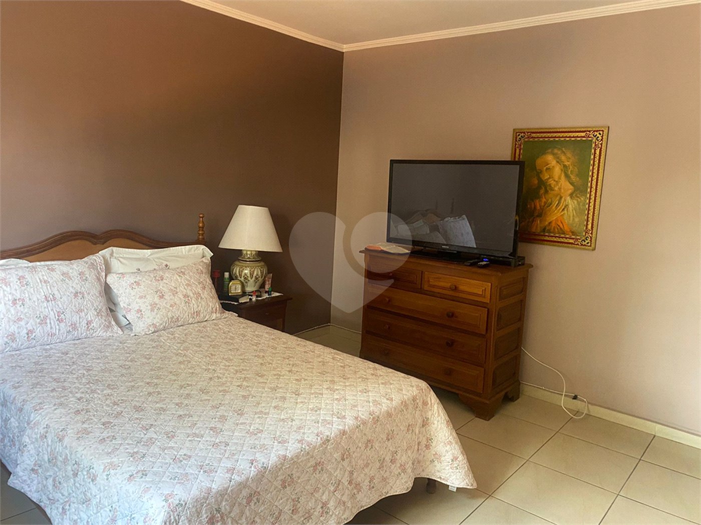 Sobrado à venda com 3 quartos, sendo 1 suíte, em Tremembé, São Paulo, SP