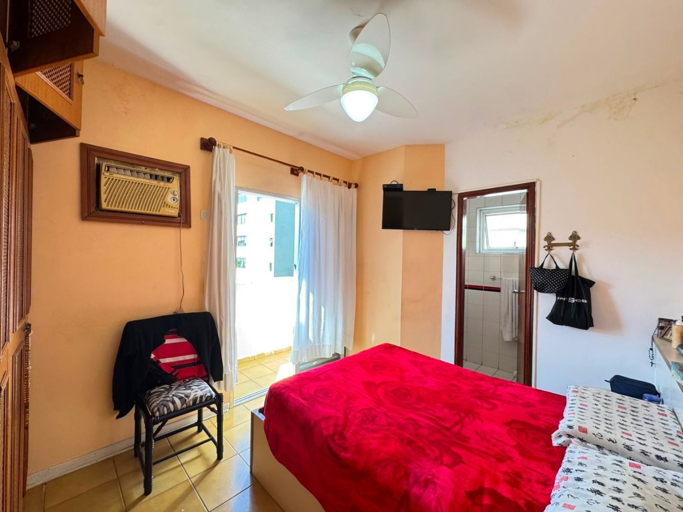 Apartamento com 3 dormitórios à venda, 150 m² por R$ 480.000,00 - Jardim Três Marias - Guarujá/SP