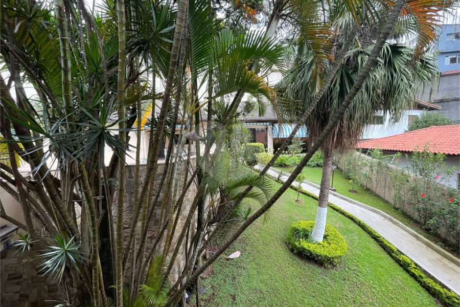 Sobrado à venda com 4 suítes em Jardim São Bento, São Paulo, SP