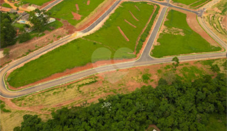 Terreno à venda em Caxambu, Jundiaí, SP