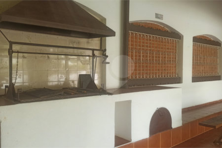 Casa à venda com 4 quartos, sendo 3 suítes, em Jardim Itaperi, Atibaia, SP