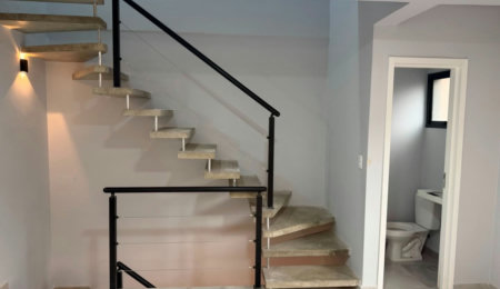 Casa com 2 dormitórios à venda, 116 m² por R$ 650.000,00 - Marapé - Santos/SP