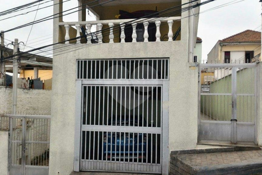 Sobrado à venda com 6 quartos em Santa Teresinha, São Paulo, SP