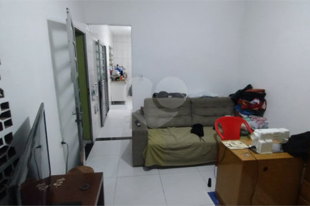Casa Térrea à venda com 2 quartos em Cidade Dutra, São Paulo, SP