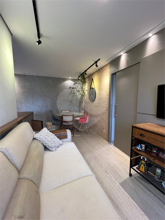 Apartamento à venda com 2 quartos, sendo 1 suíte, em Jardim São Carlos, Sorocaba, SP