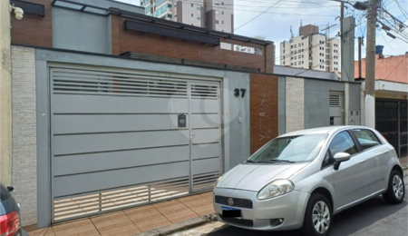 Casa à venda com 4 quartos em Vila Guilherme, São Paulo, SP