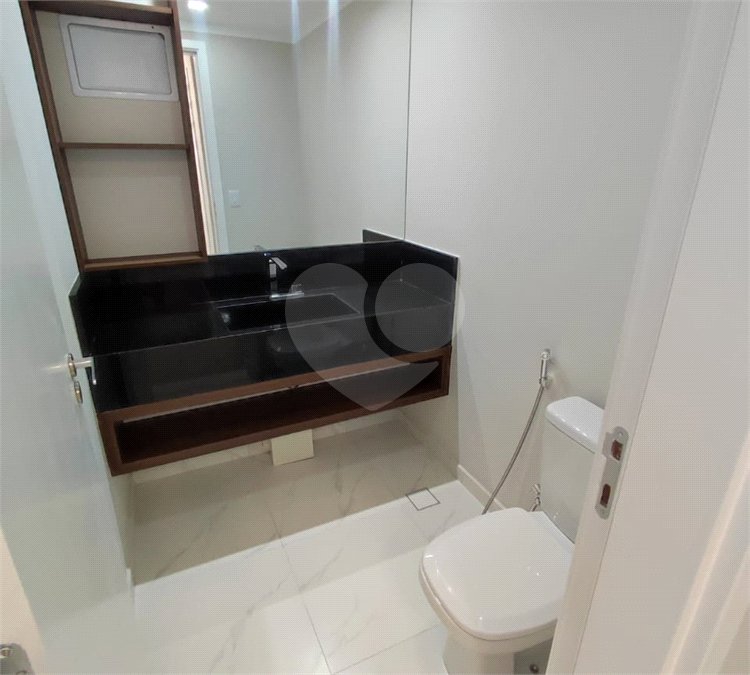 Apartamento à venda com 3 quartos, sendo 2 suítes,  em Jardim Arpoador, São Paulo, SP