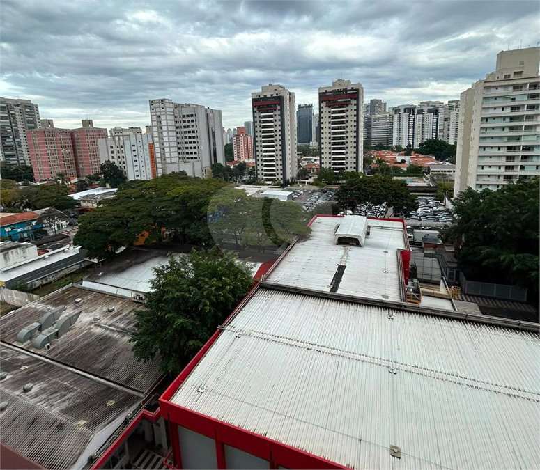 Apartamento à venda com 2 quartos, sendo 1 suíte,  em Santo Amaro, São Paulo, SP