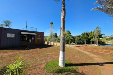 Terreno à venda no condomínio Village Araçoiaba, Araçoiaba da Serra - SP