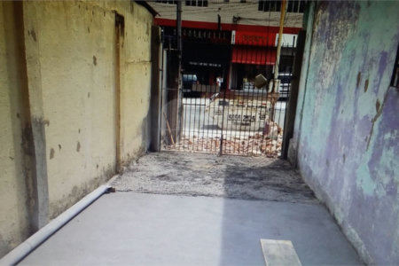 Casa à venda com 5 quartos em Cidade Dutra, São Paulo, SP