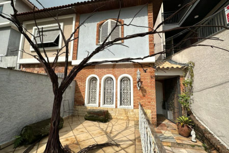 Sobrado à venda com 3 quartos, sendo 1 suíte,  em Jardim São Paulo(zona Norte), São Paulo, SP