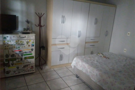 Sobrado à venda com 4 quartos, sendo 1 suíte,  em Jardim Pacaembu, Jundiaí, SP