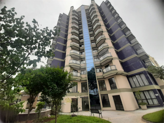 Apartamento à venda com 3 quartos, sendo 1 suíte,  em Jardim São Paulo(zona Norte), São Paulo, SP