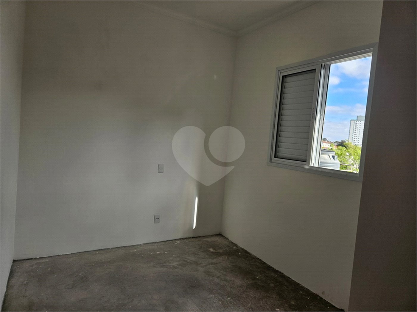 Sobrado à venda com 3 quartos, sendo 1 suíte, em Vila Romero, São Paulo, SP