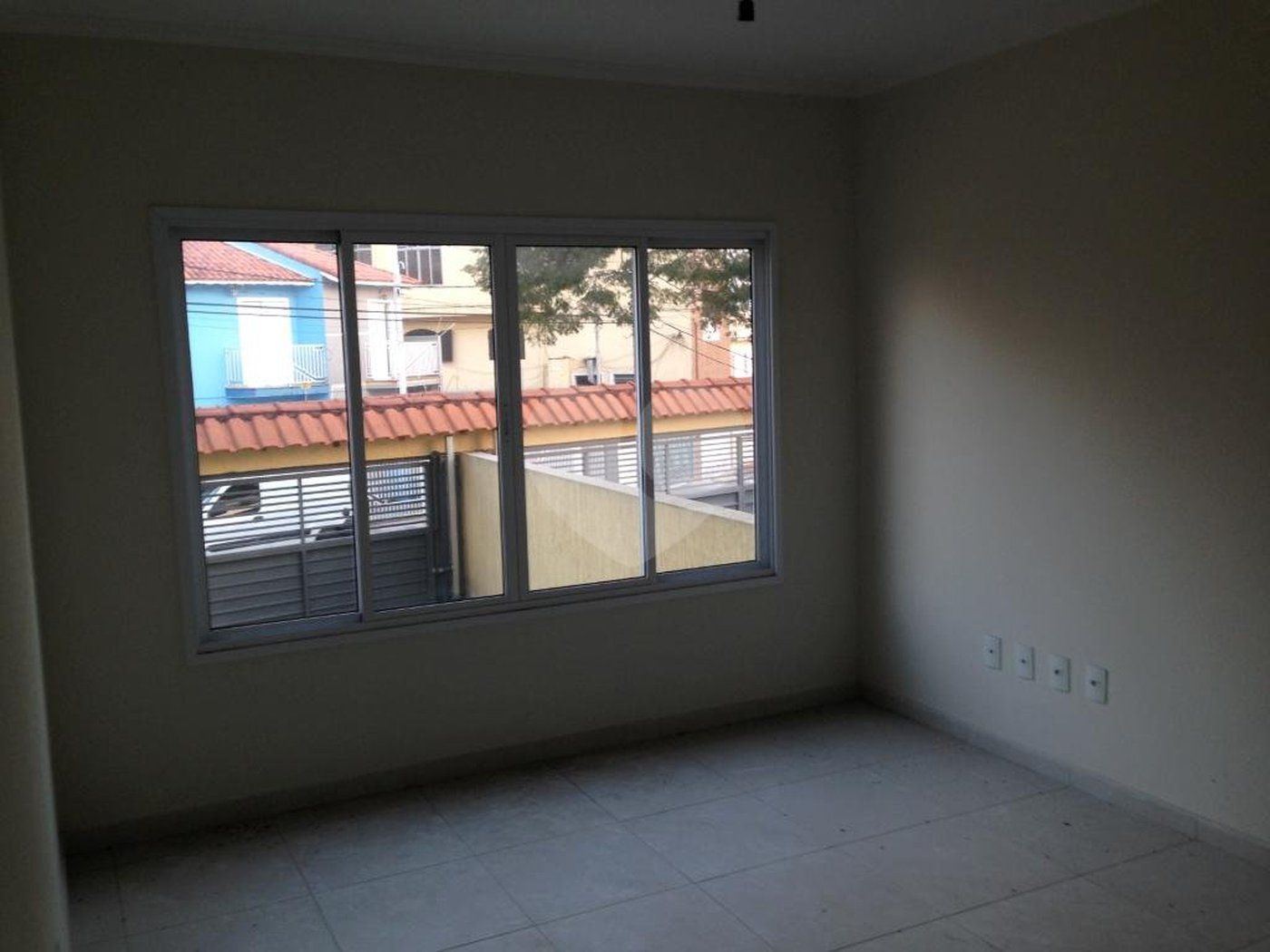 Sobrado à venda com 3 suítes em Tremembé, São Paulo, SP
