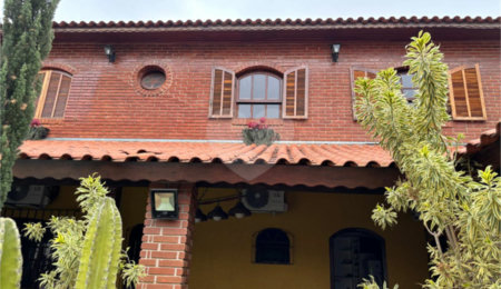 Casa à venda com 3 quartos em Jardim Tupã, São Paulo, SP