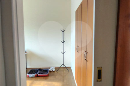 Apartamento à venda com 2 quartos, sendo 1 suíte, no Centro, Araraquara, SP