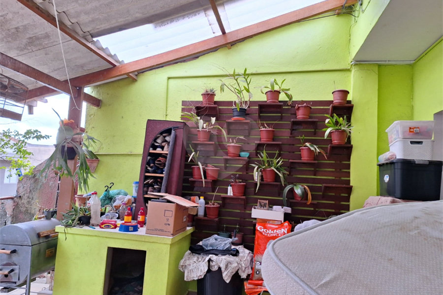 Casa Térrea à venda com 5 quartos, sendo 3 suítes,  em Vila Mazzei, São Paulo, SP