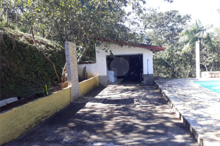 Sítio à venda com 9 quartos, sendo 7 suítes, no Centro, Monteiro Lobato, SP