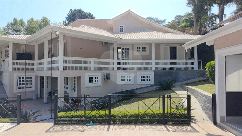 Casa à venda com 5 suítes no condomínio Associação Reserva das Hortênsias, Mairiporã - SP
