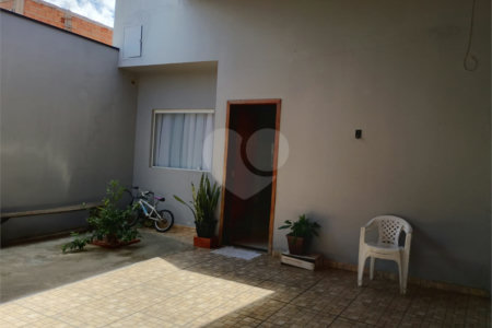 Casa à venda com 3 quartos, sendo 1 suíte, em Convívio do Santo, Porto Feliz, SP