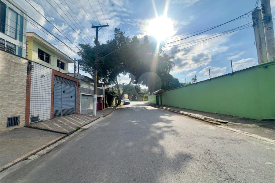 Casa à venda com 3 quartos em Horto, São Paulo, SP