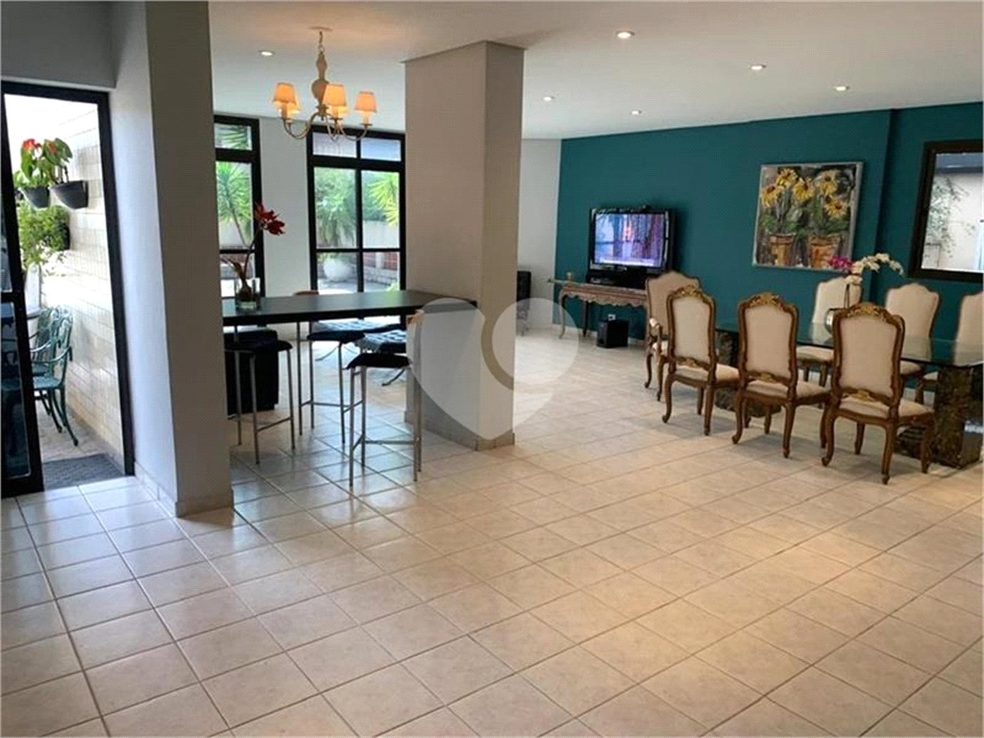 Apartamento à venda ou para alugar com 4 quartos, sendo 1 suíte, em Pinheiros, São Paulo, SP