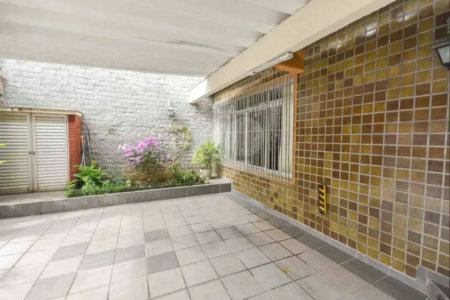 Casa à venda com 4 quartos, sendo 2 suítes, em Vila Mazzei, São Paulo, SP
