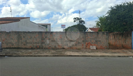 Terreno à venda em Vila Carolina, Itapetininga, SP