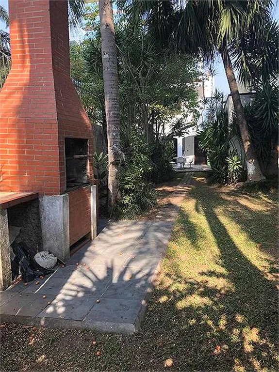 Casa à venda com 4 quartos, sendo 1 suíte, em Vila Cordeiro, São Paulo, SP