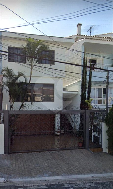 Casa à venda com 4 quartos, sendo 1 suíte, em Vila Paiva, São Paulo, SP