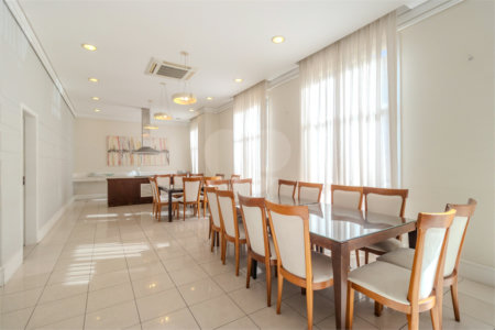 Apartamento à venda com 4 quartos, sendo 2 suítes, em Jardim Marajoara, São Paulo, SP
