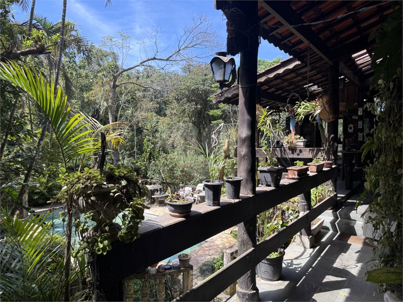 Casa à venda com 4 quartos no condomínio Parque Suiça, Caieiras - SP