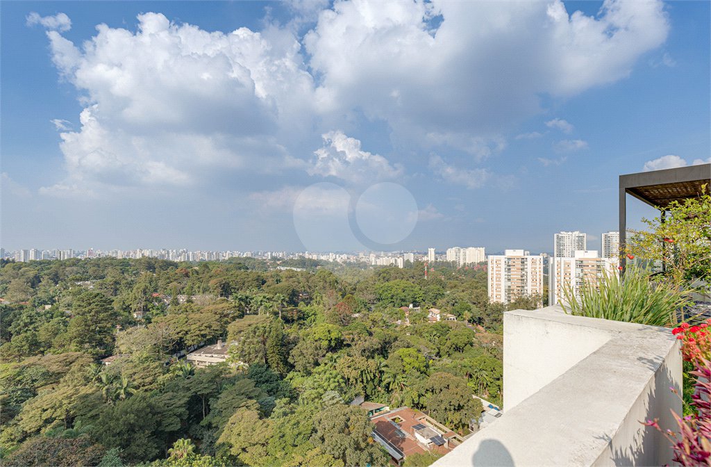 Cobertura à venda com 3 suítes em Alto da Boa Vista, São Paulo, SP