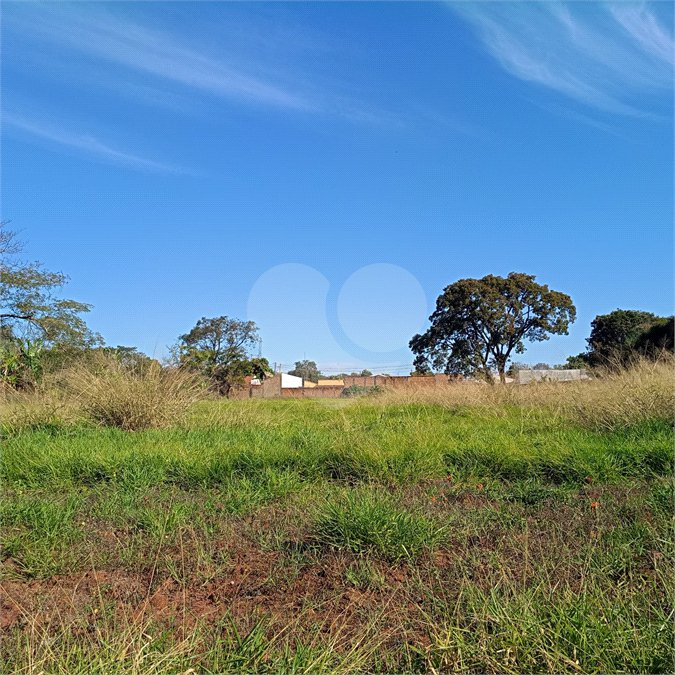 Terreno à venda em Jardim Brasília (vila Xavier), Araraquara, SP