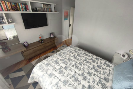 Sobrado à venda com 3 quartos, sendo 1 suíte, em Vila Nova Mazzei, São Paulo, SP