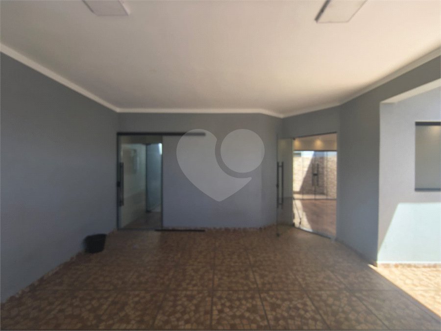 CASA A VENDA NO JD. FLAMBOYANT EM SÃO CARLOS