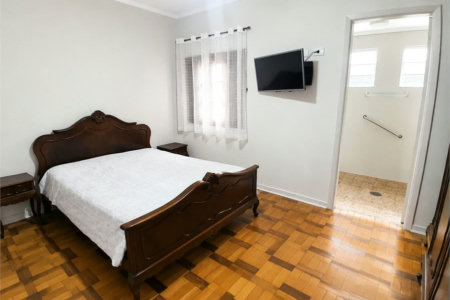 Sobrado à venda com 4 quartos, sendo 2 suítes, em Butantã, São Paulo, SP