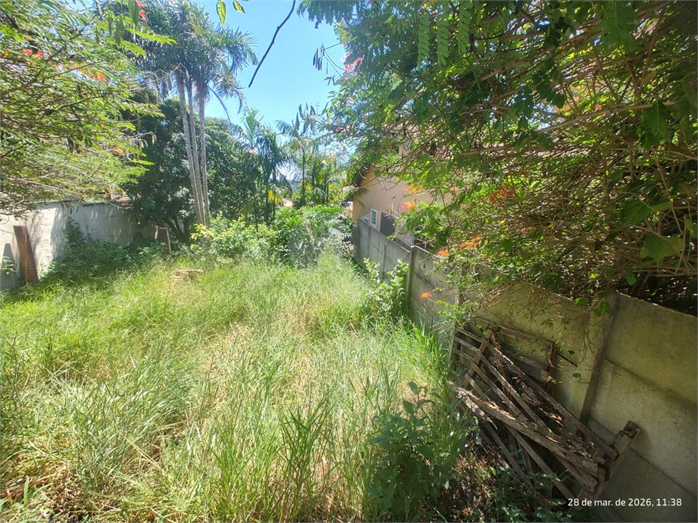 Terreno em Atibaia com 390 m² bairro Jardim dos Pinheiros e pronto para construir