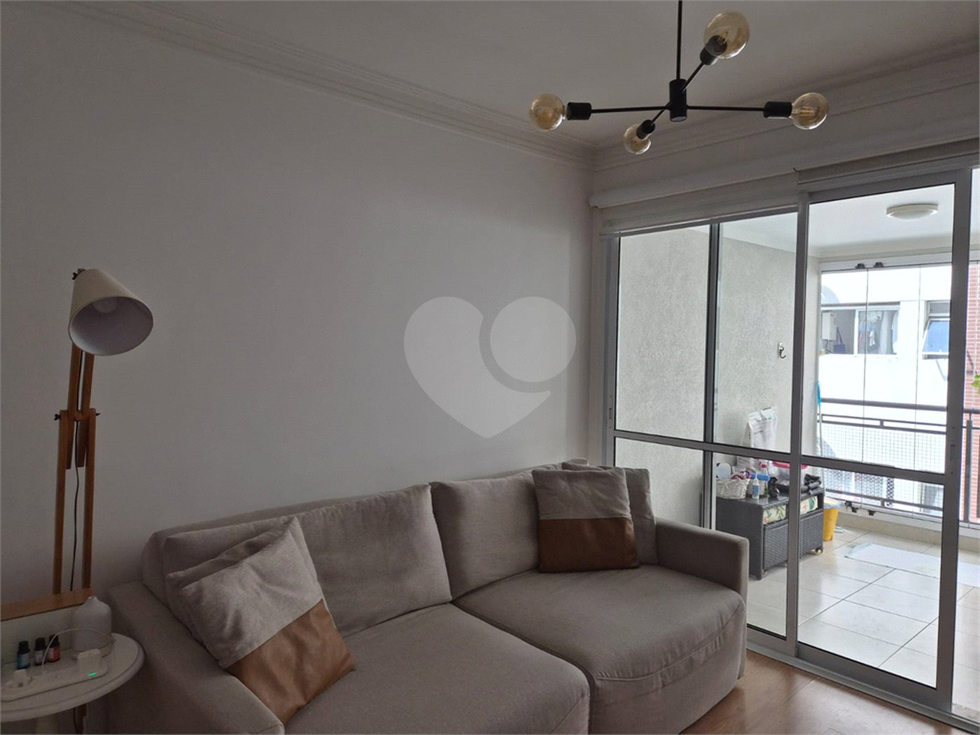 Apartamento à venda com 2 quartos, sendo 1 suíte, em Pinheiros, São Paulo, SP