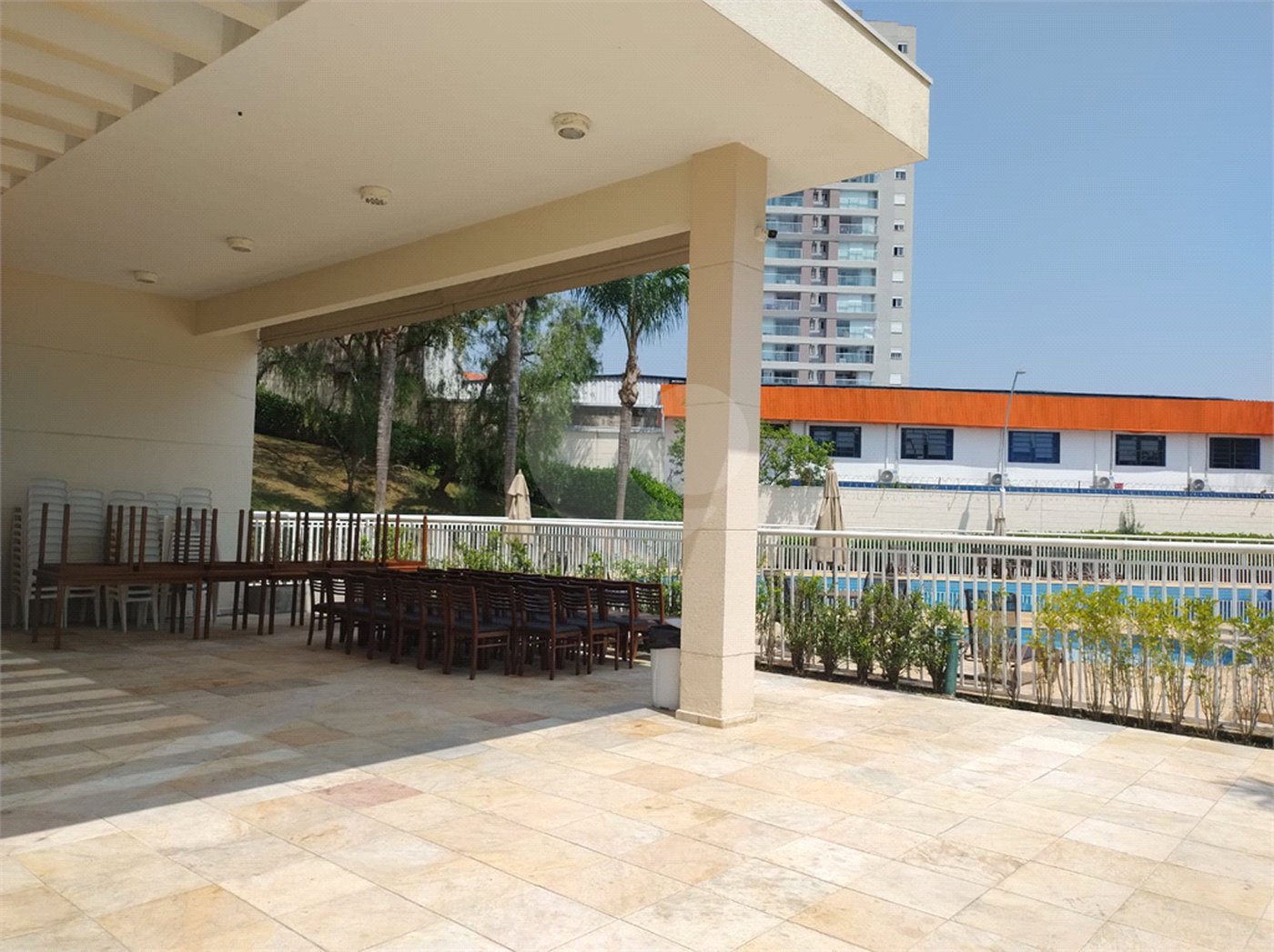 Casa à venda com 4 quartos, sendo 2 suítes,  no condomínio Aromaz, São Bernardo do Campo - SP