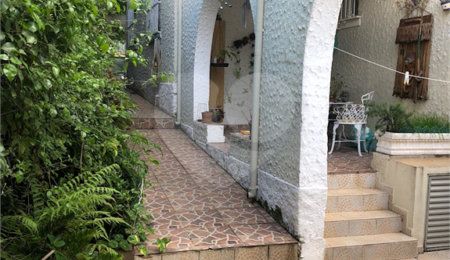 Sobrado à venda com 4 quartos, sendo 2 suítes, em Vila Monumento, São Paulo, SP
