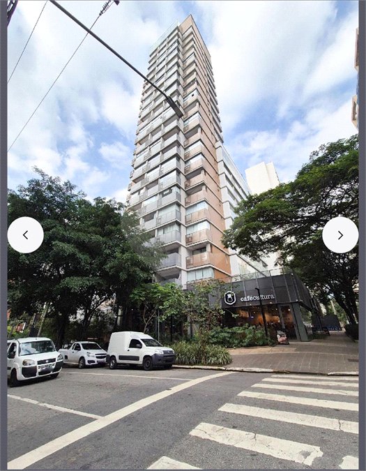 Studio para alugar com 1 suíte,  em Moema, São Paulo, SP